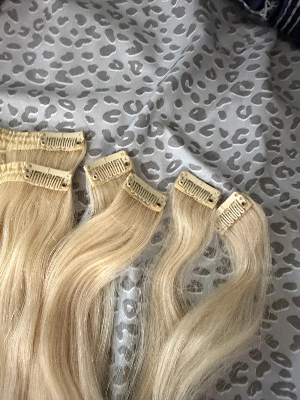 Long Wavy Blonde Clip-In Hair Extensions - Natural Blonde